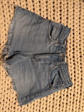 Universal Thread Light Blue High-Rise Denim Shorts